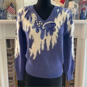 Vintage Christine Blue and White V-Neck Sweater with Artistic Elements